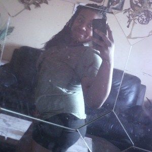 Meet your Posher, Tia